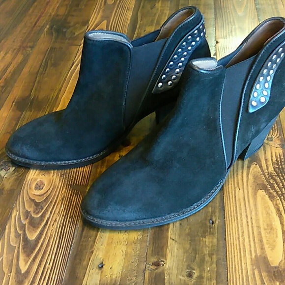 Jeffrey Campbell Shoes - Jeffrey Campbell suede heel booties